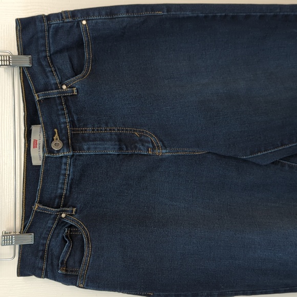 Levi's Perfectly Slimming 512 Bootcut jeans size 12 - Picture 2 of 10